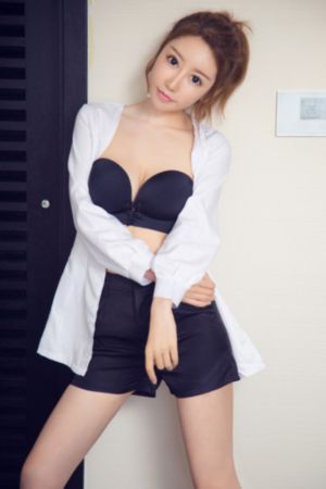 日本三级一区二区_视频网址大全