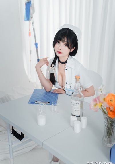 A级国产乱理伦片在线播放_电影无删减版