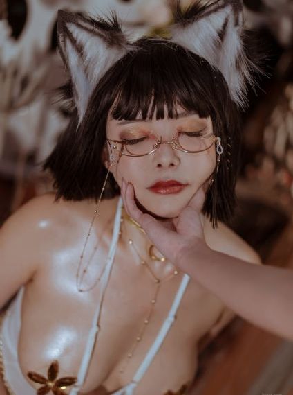 少妇无码AV浪潮AⅤ_4K高清在线观看