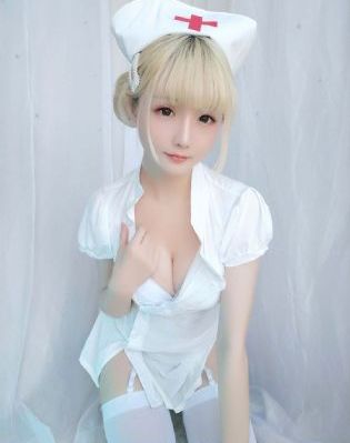 美女又黄又免费的视频_超清视频大全