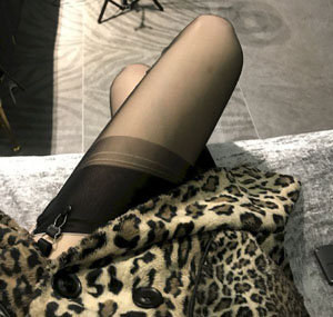 91色老久久精品偷偷性色_DVD手机在线看