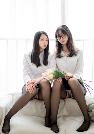 少妇毛片久久久久久久久久久_DVD电影免费在线