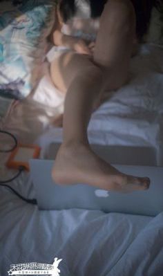 国产成人精品在线播放_正片免费观看