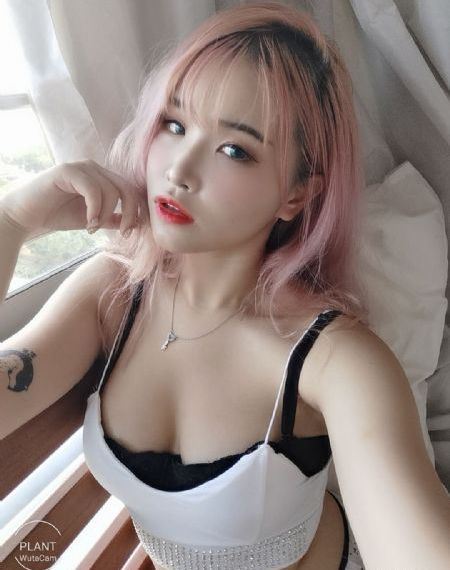 在线一线天_HD电影完整版在线观看