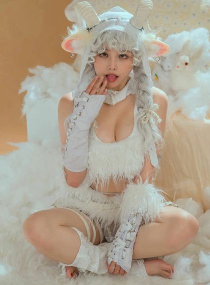 亚洲欧美日韩综合精品二区_超清电视剧在线观看