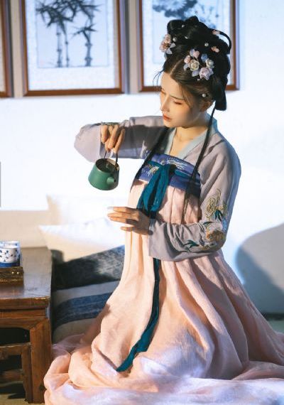 欧美精品啪啪一区二区三区迟_超清动漫在线观看