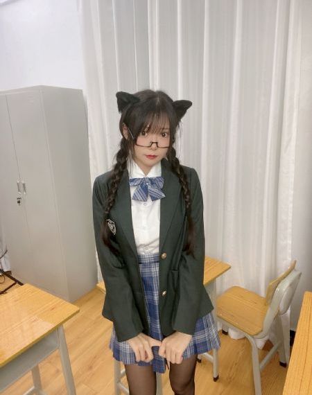 噜噜噜精品欧美成人_BD国语在线观看视频
