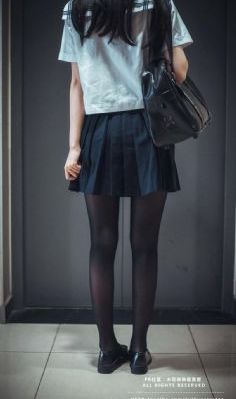 美女久久久久久_乱人伦精品视频在线观看